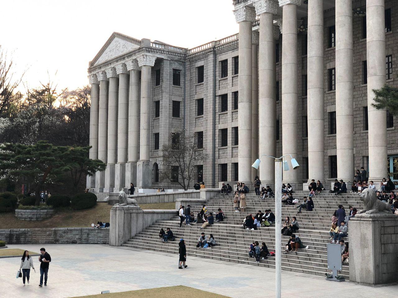 Take a walk on Kyung Hee campus with European architecture and cherry blossoms